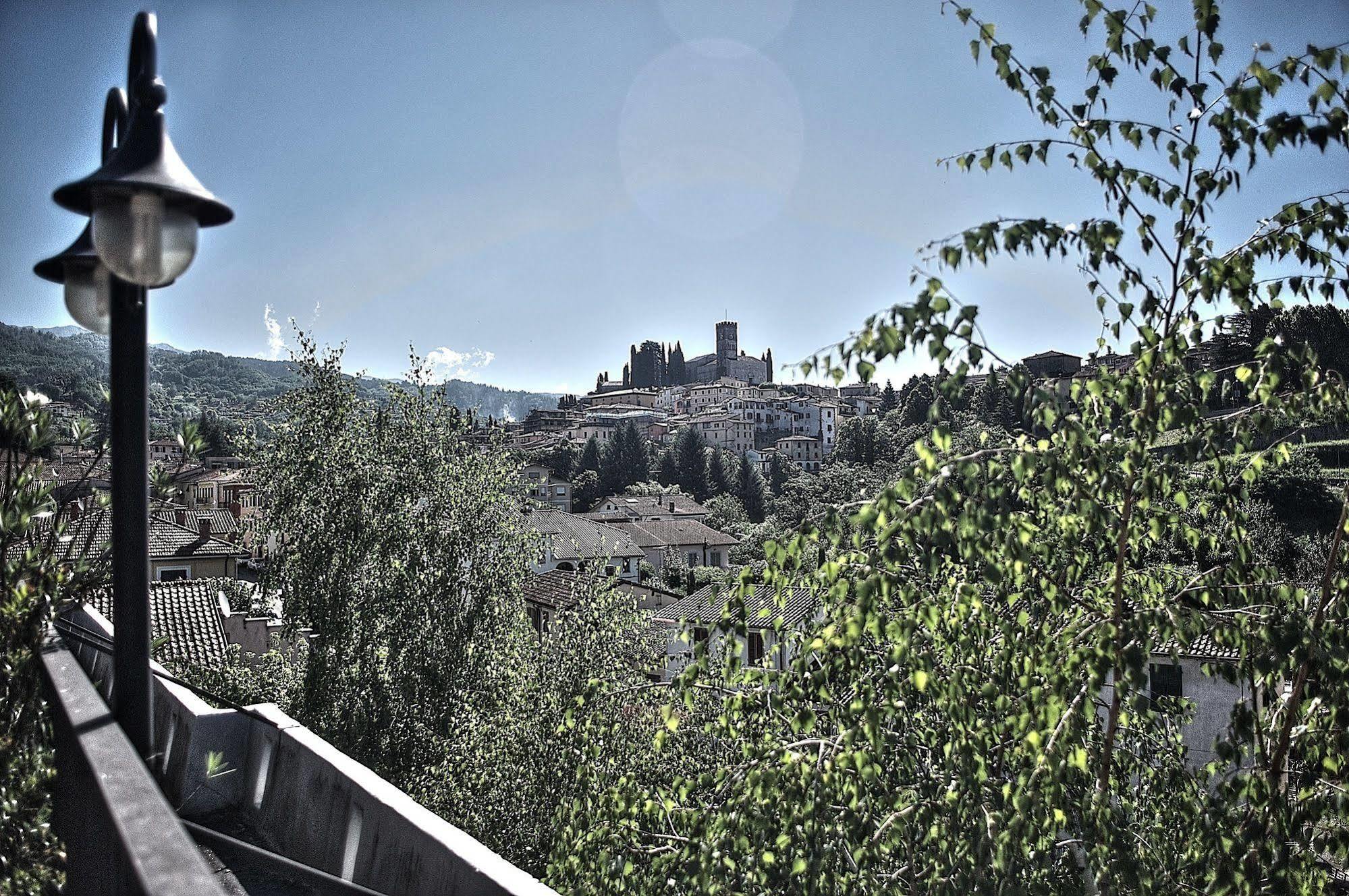 Hotel La Pergola Barga Exterior foto